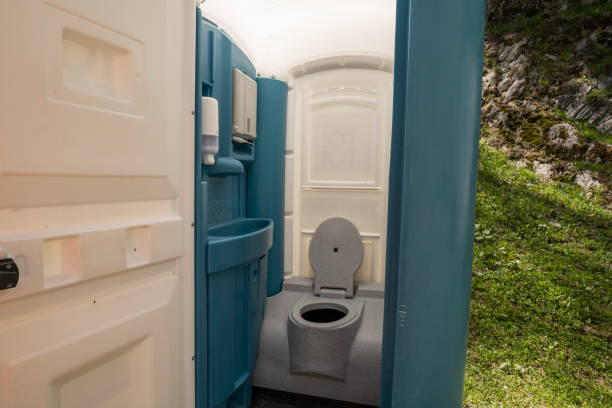 Best Portable restroom trailer rental  in Buckhall, VA